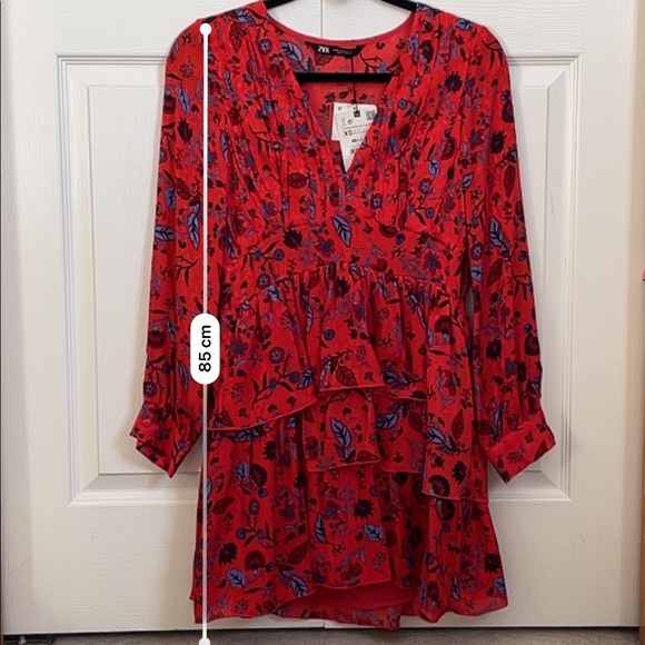Zara Floral Dress - Picture 7 of 8